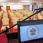 Ket Korona Konferencia Es Wellness Hotell Balatonszarszo