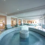 Hotell Ket Korona Konferencia Es Wellness