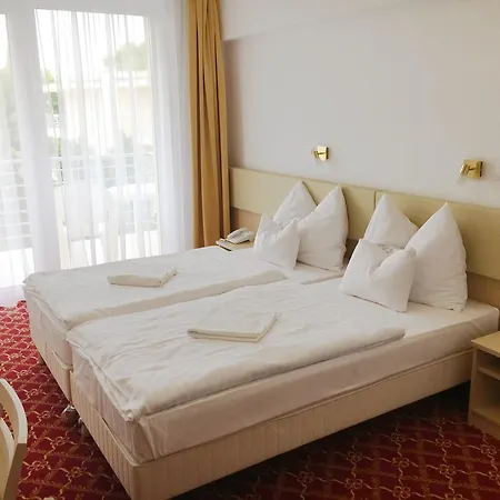 Két Korona Konferencia és Wellness Szálloda