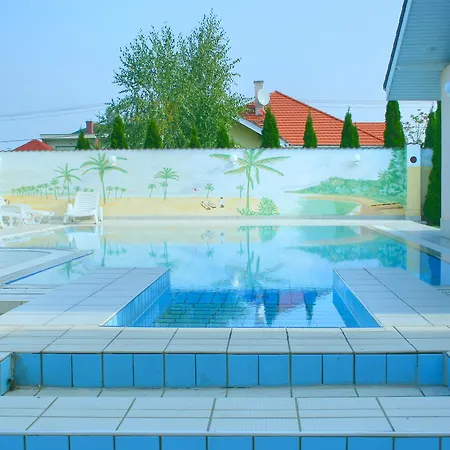 Két Korona Konferencia és Wellness Szálloda 4*