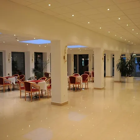 Két Korona Konferencia és Wellness