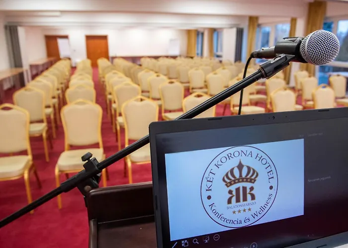 Két Korona Konferencia és Wellness Hotel Balatonszarszo