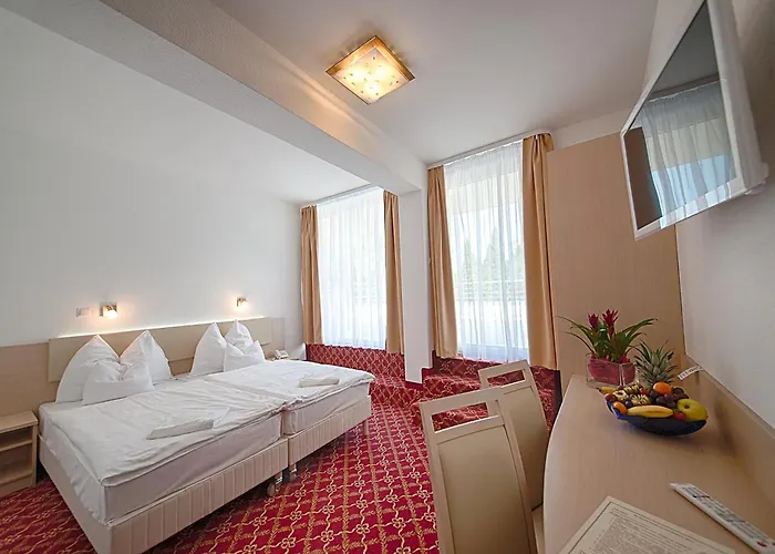 Két Korona Konferencia és Wellness Balatonszarszo